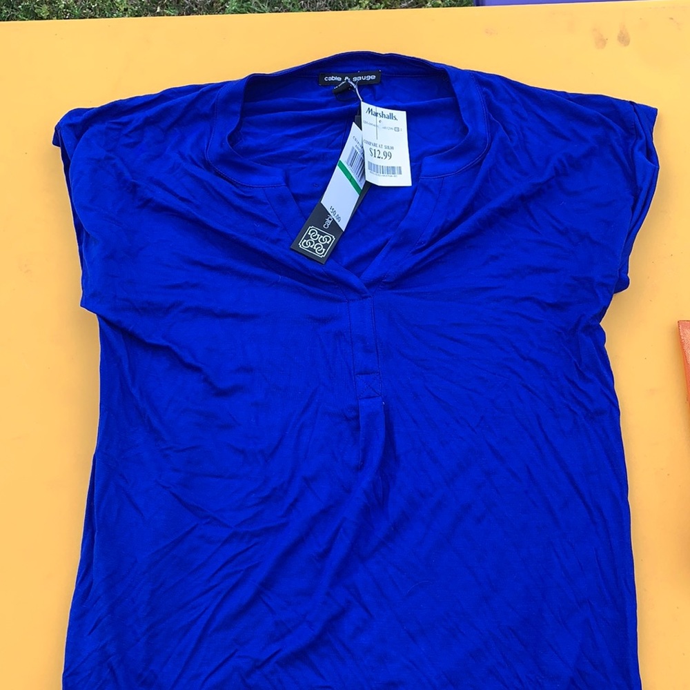 Cable & Gauge Top NWT